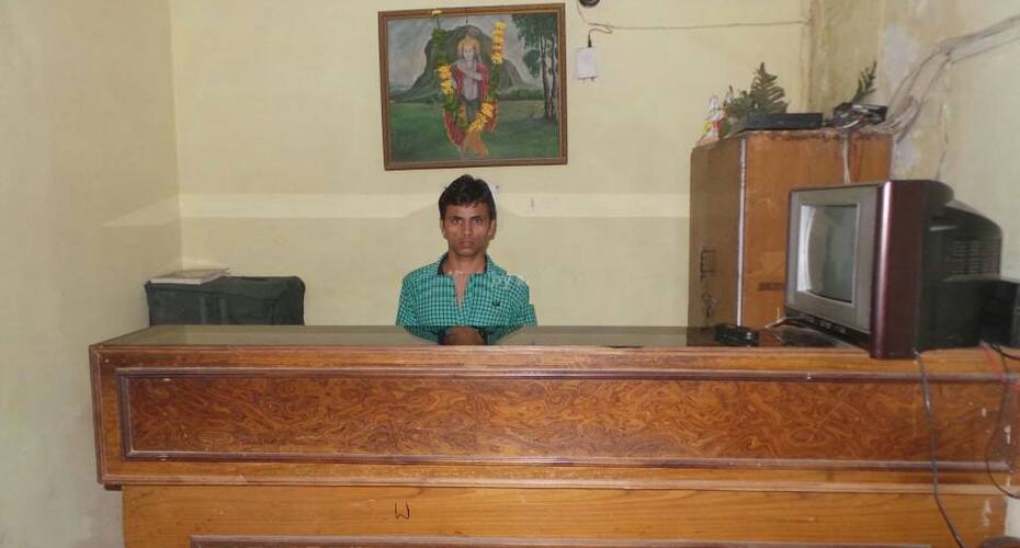 Shri Krishna Hotel, Haldwani 3